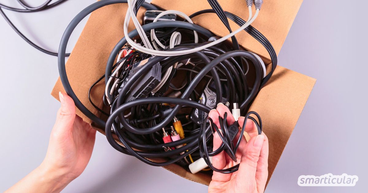 Wohin mit dem alten Kabelsalat? Erfahre, wie du alte Kabel entsorgen oder sinnvoll weitergeben kannst - vor Ort oder bequem per Post.