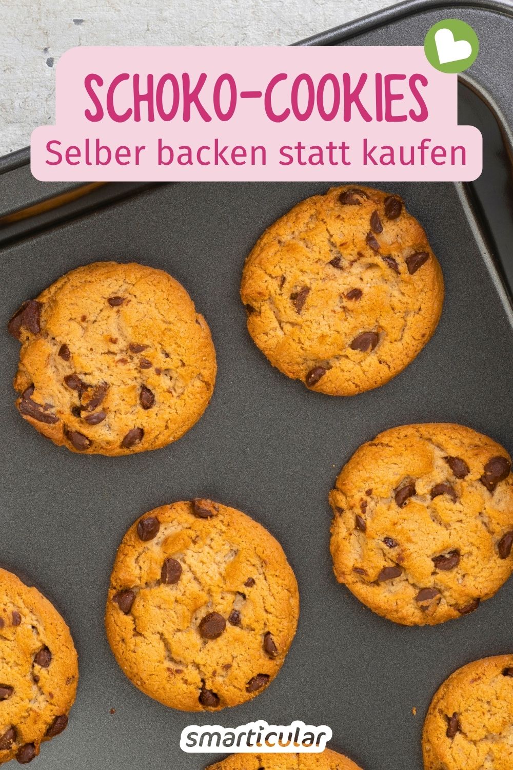 Backe knusprige Schoko-Cookies ohne fragwürdige Zutaten und Verpackungsmüll! Die Zutaten hast du wahrscheinlich schon zu Hause.