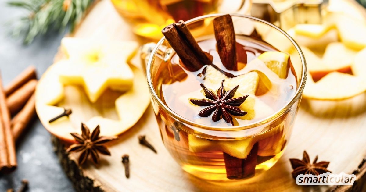 Apfel-Zimt-Glühwein selber machen. Ob mit Apfelwein oder als alkoholfreier Punsch – dieses Rezept wärmt von innen und duftet herrlich!