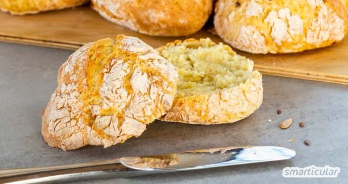 Frische Buttermilch-Brötchen ohne Hefe selber backen: In nur 25 Minuten fertig, wunderbar fluffig und ganz ohne Gehzeit.