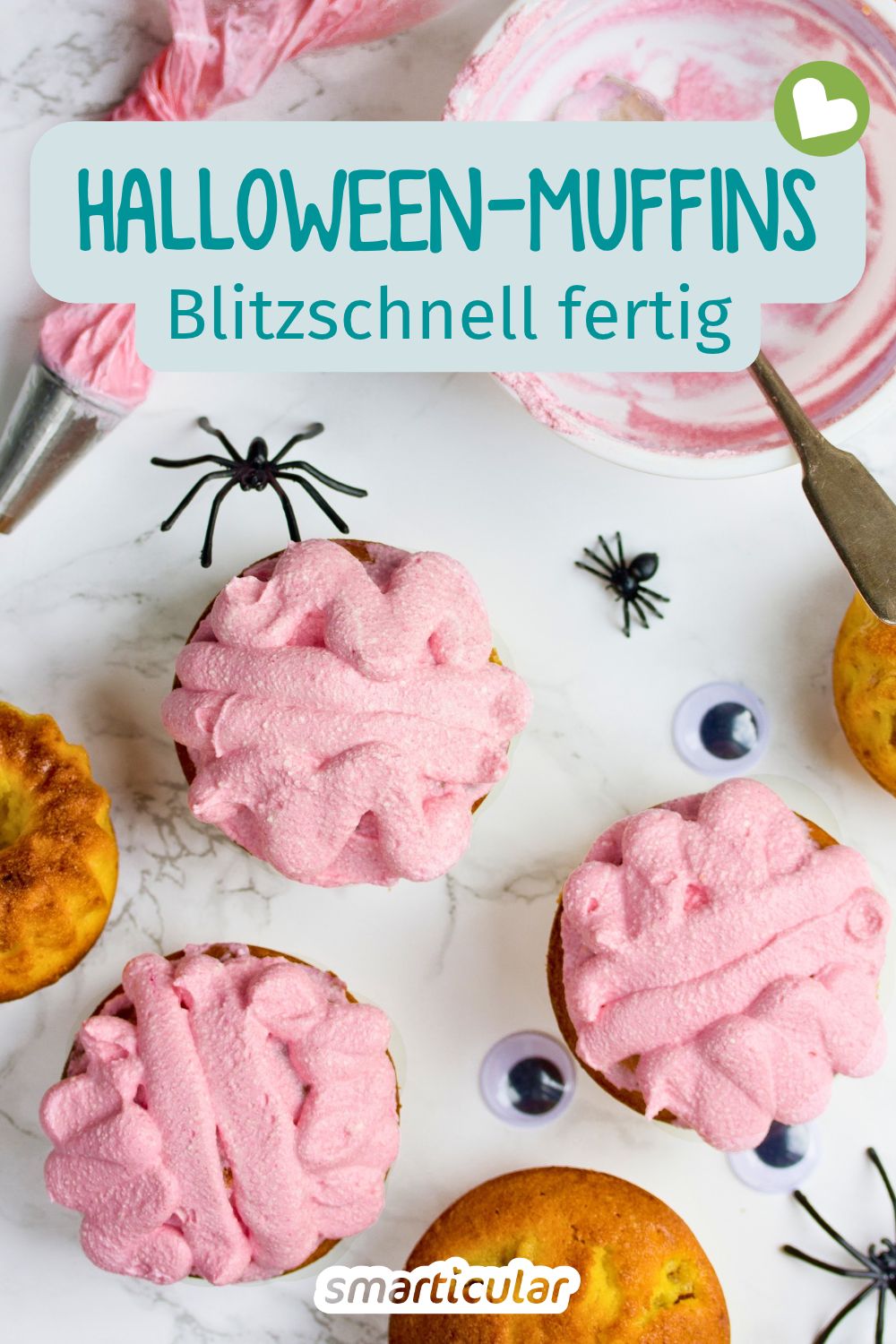 Halloween-Muffins selber machen: Mit Buttercreme verwandeln sich deine Lieblings-Küchlein im Handumdrehen in schaurig-leckere Grusel-Happen.